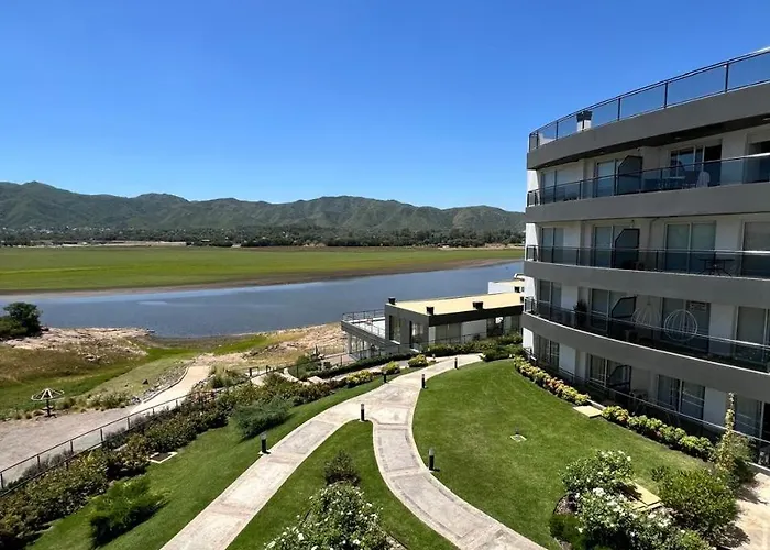 Departamento Complejo Veneto Village Vista Al Lago