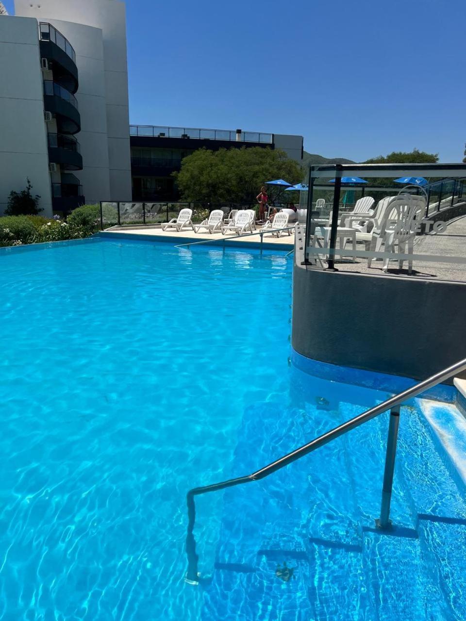 Apartamento Departamento Complejo Veneto Village Vista Al *